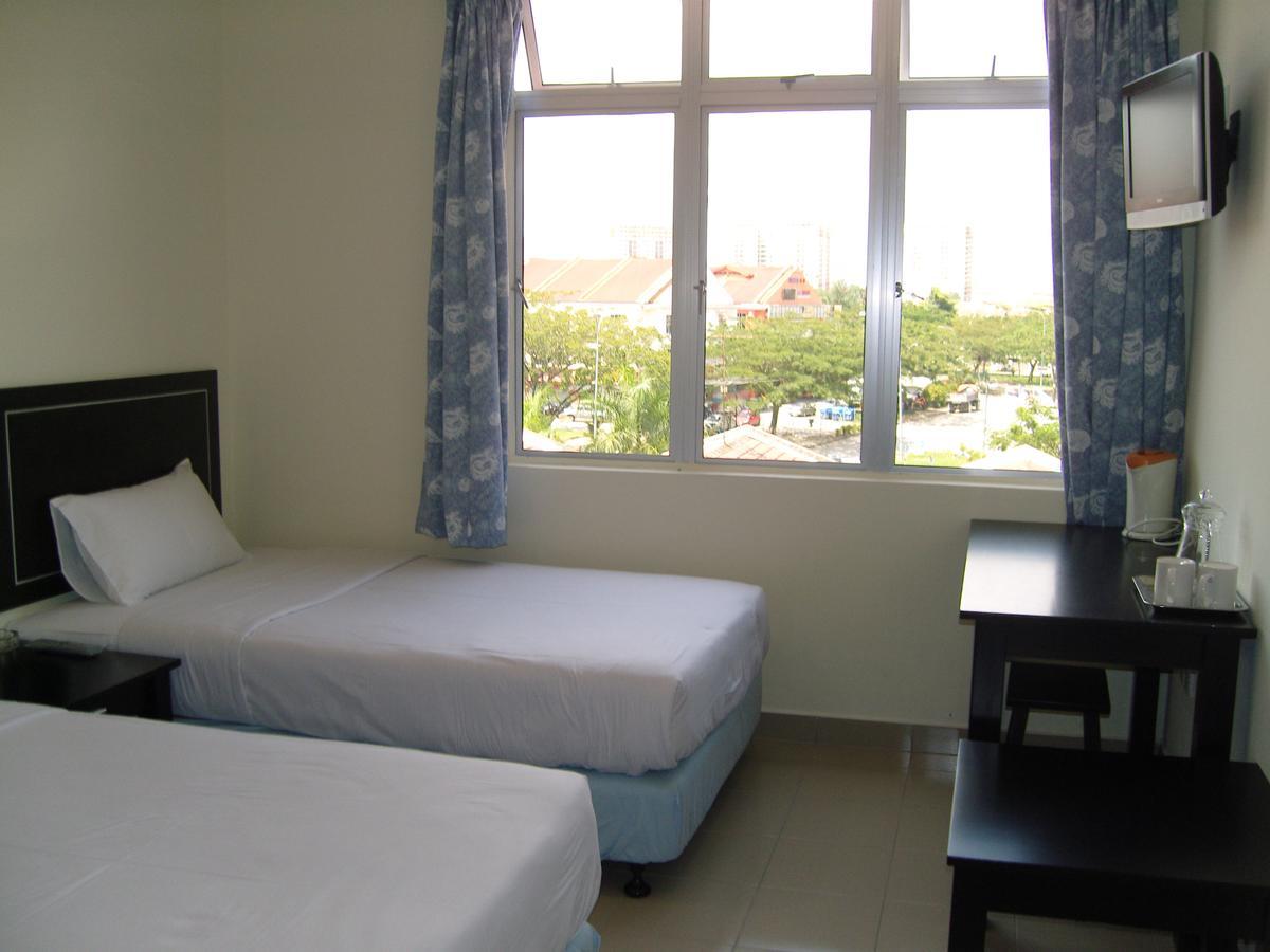 Hotel Orient Johor Bahru Extérieur photo
