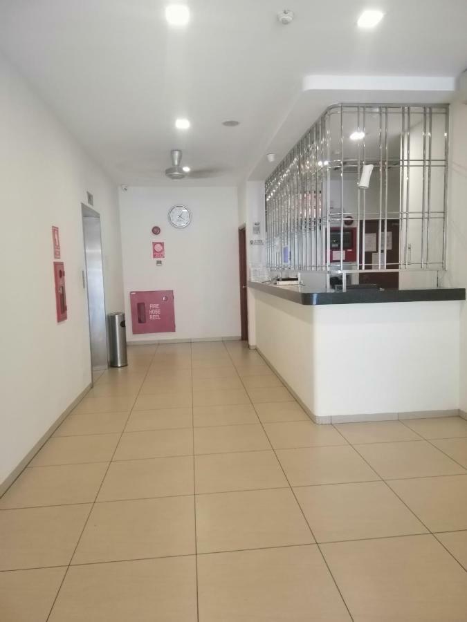 Hotel Orient Johor Bahru Extérieur photo